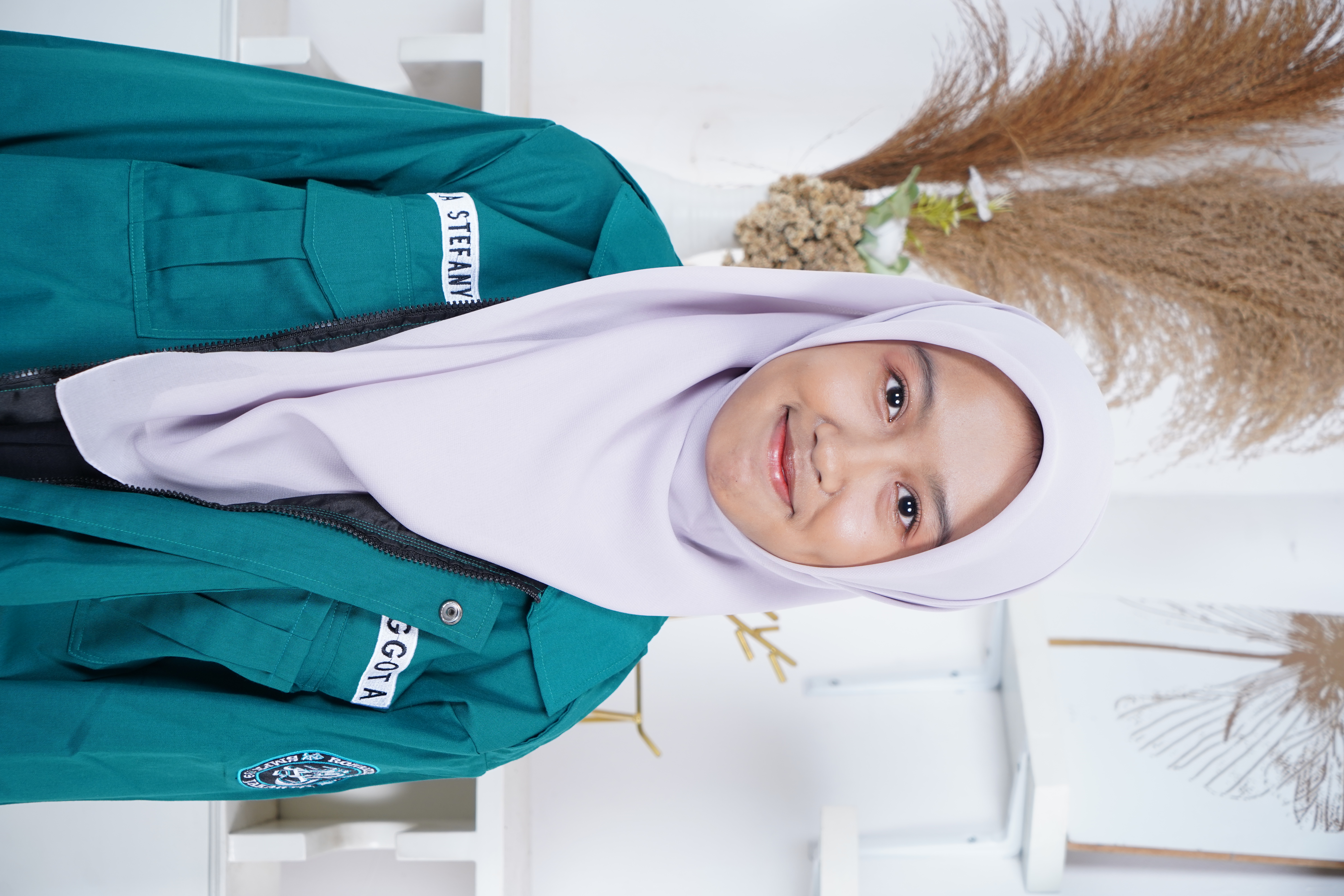 Pengurus Raya Stefany Fitrido 
